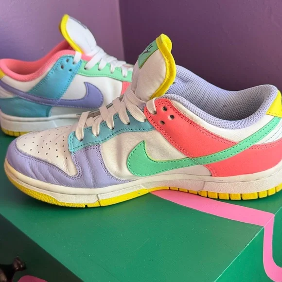 Nike Dunk Low Easter Candy - Picture 6 of 7